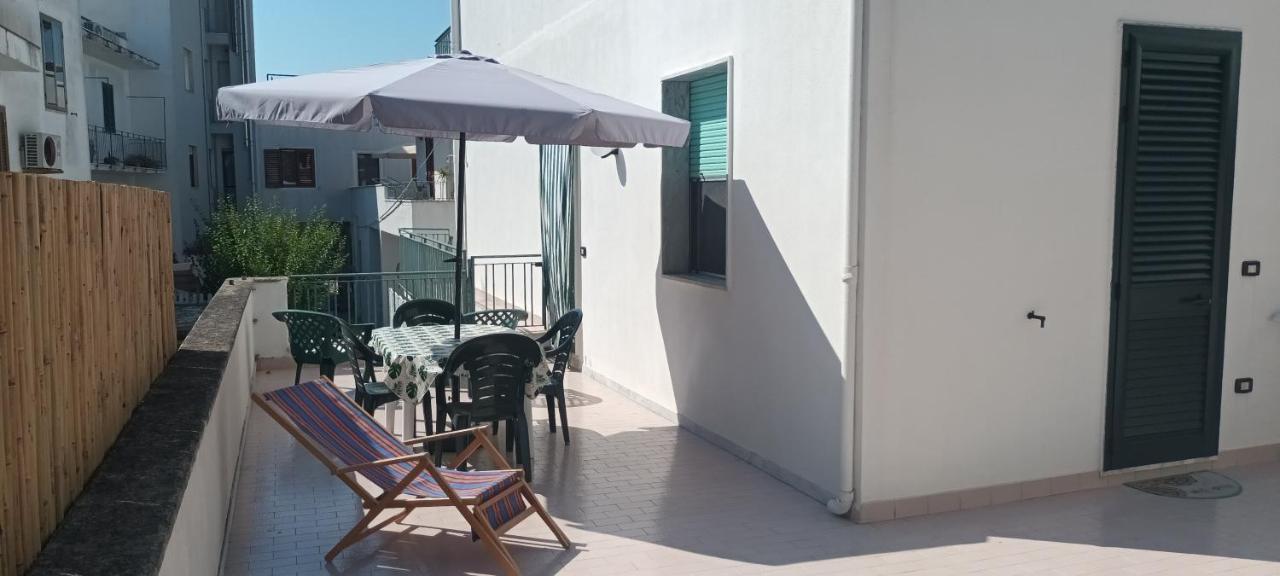 Al centro Apartamento Otranto Exterior foto